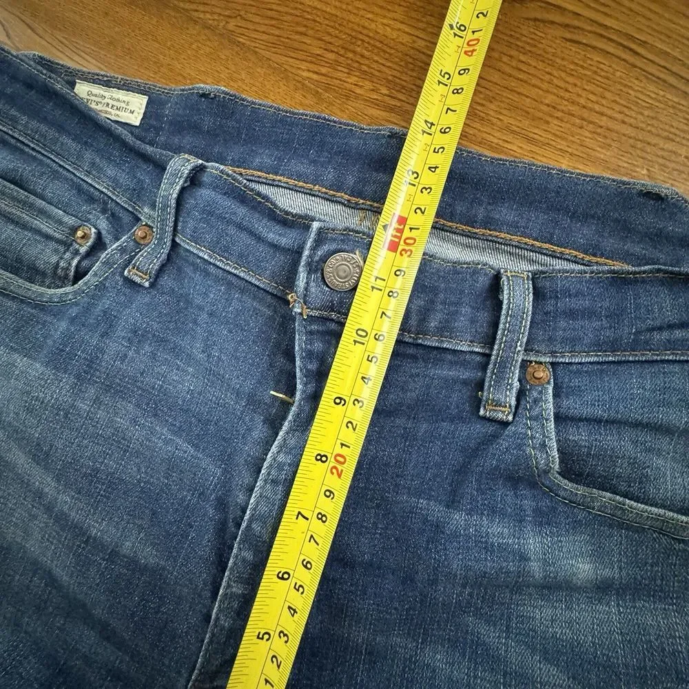 Levis brand levi